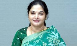 Vemireddy Prasanthi Reddy 9,032 votes leads.