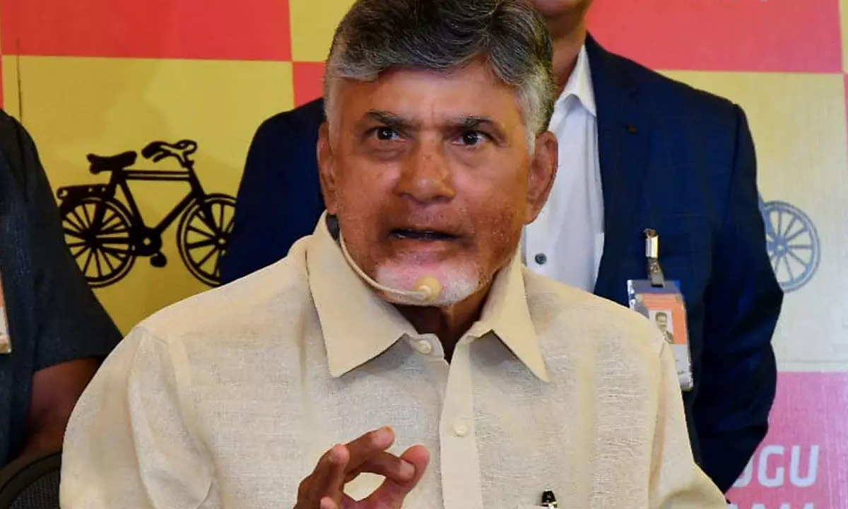 Chandrababu thanks people for reposing faith in him