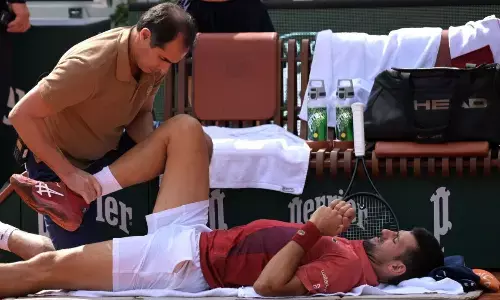 Novak Djokovic undergoes surgery for medial meniscus tear in right knee