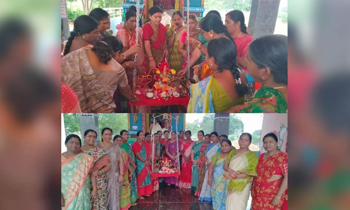 Pujas of Goddess Santoshi Mata with splendor