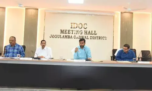 DC BM Santhosh directed the education department to success Badi bata programme