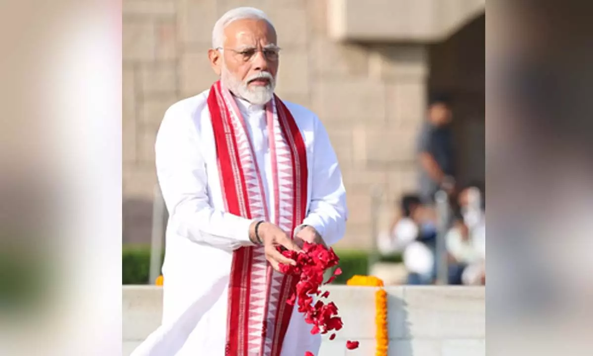 PM Modis traditional Sambalpuri stole highlights his focus on Odisha