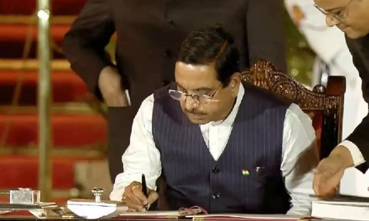 Five-time MP Pralhad Joshi sworn in as Union Minister
