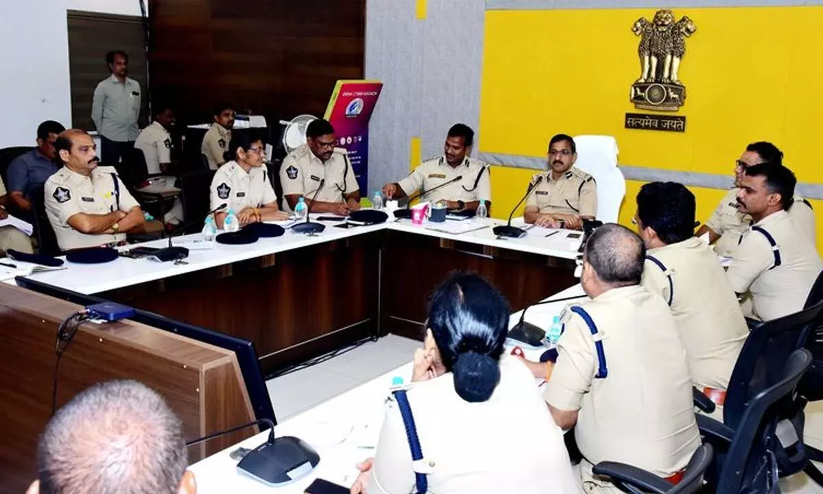 Vijayawada: CP oversees security arrangements