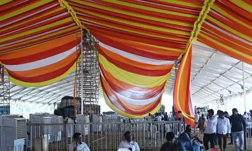 Big arrangements for tomorrows oath-taking