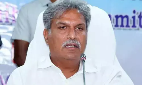 Former MP Kesineni Nani quits politics