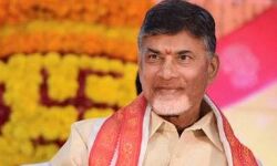 CM dedignate N Chandrababu Naidu reaches Gannavaram airport to receive Prime Minister Narendra Modi. CM dedignate N Chandrababu Naidu reaches Gannavaram airport to receive Prime Minister Narendra Modi.