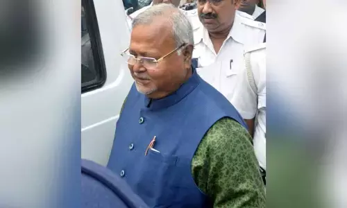 Prison authorities write to SSKM over deteriorating health of Partha Chatterjee