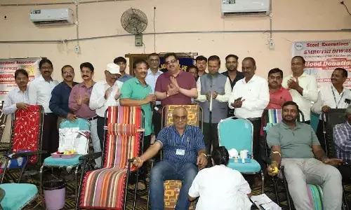 CMD of RINL Atul Bhatt appreciating the donors at the blood donation camp held at Ukkunagaram in Visakhapatnam on Thursday