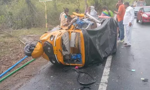 Bhadradri Kothagudem collector Jitesh V Patil helps accident victims