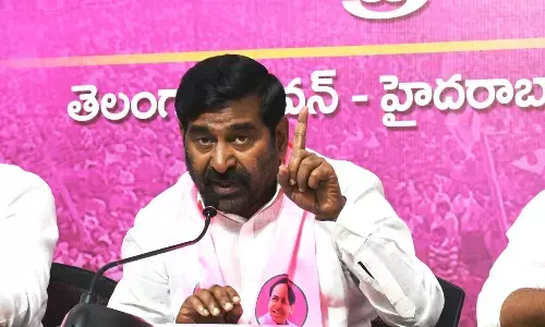 KCR has right to demand recuse: Ex-mantri