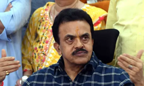 Rahul Gandhi, Uddhav Thackeray should apologise for spreading fake news: Shiv Sena on EVM row