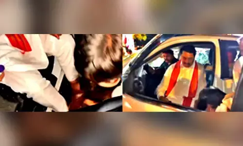 Nana Patoles feet-washing act by party worker caught on camera, BJP tears into Congress