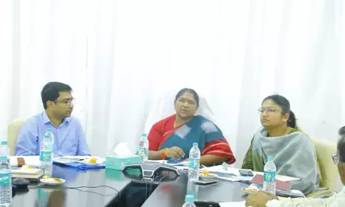 Telangana Minister Seethaka Emphasizes Quick Resolution of Tribal Issues in Mulugu District