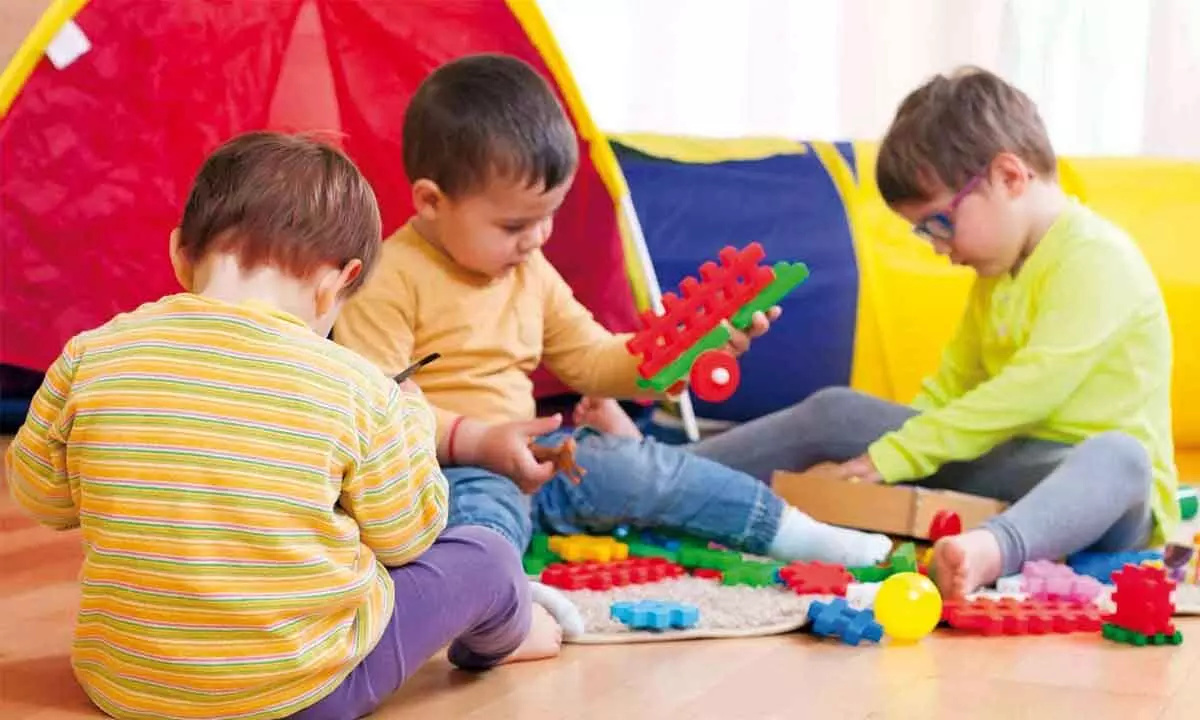 Key Factors to Consider While Choosing the Right Play School for Your Child