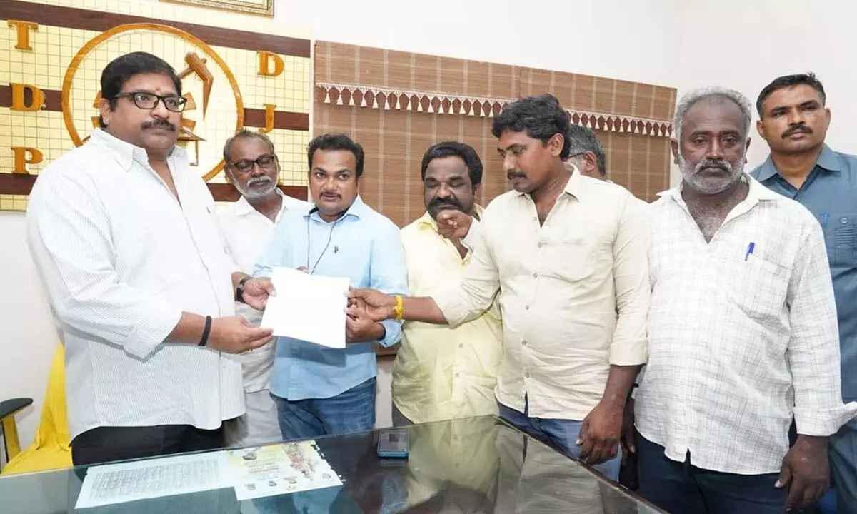 Ongole MLA Damacharla Janardhana Rao receiving a petition from public at his office in Ongole on Tuesday