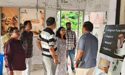 Ensure functioning of Anna Canteens soon