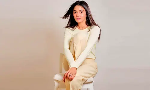 Sana Makbuls favourite yoga poses: Bhujangasana and Dhanurasana