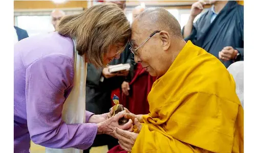 Tibetans should be able to freely practice their religion: US team