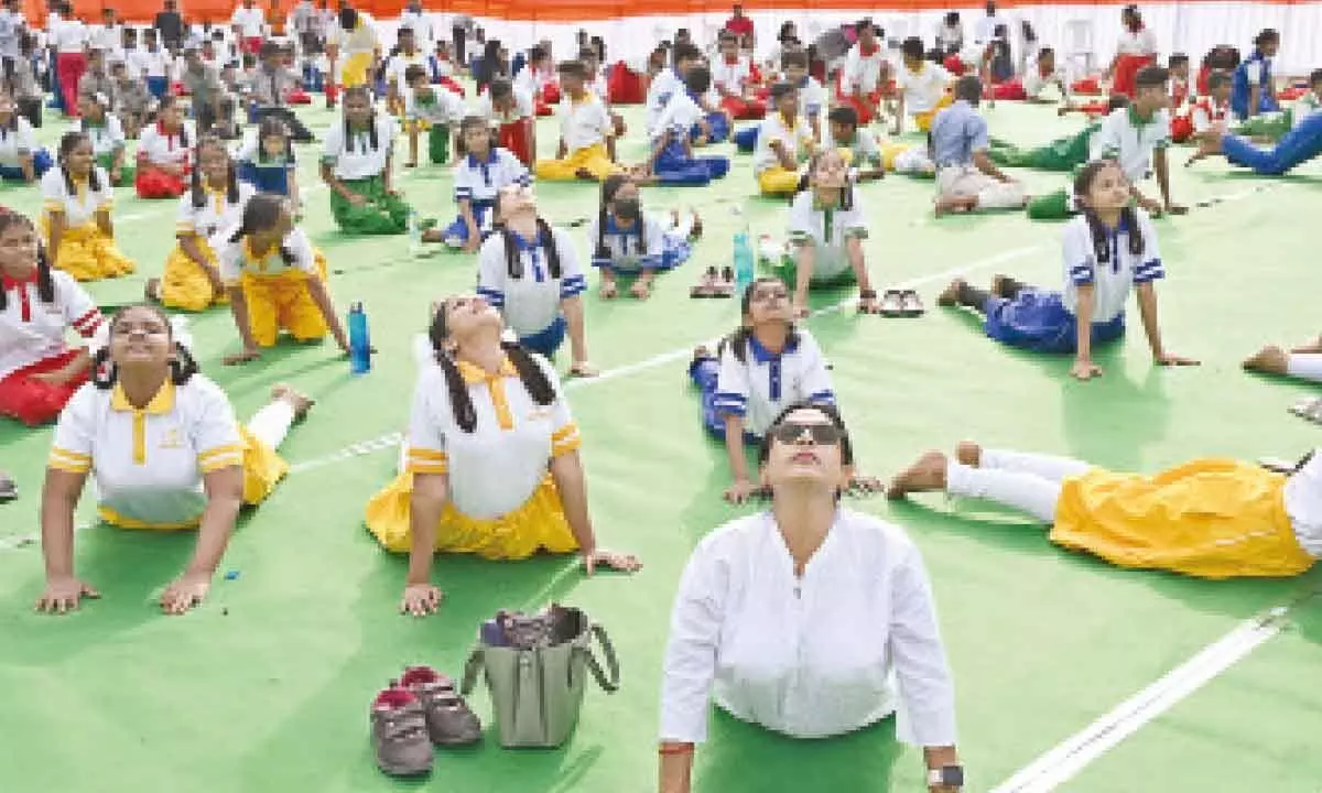 Rashtrapati Nilayam celebrates Yoga Day 2024