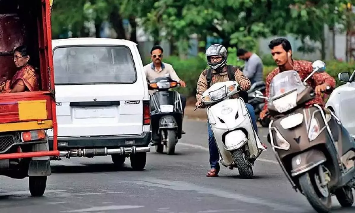 122 cases of wrong-side driving registered in Cyberabad
