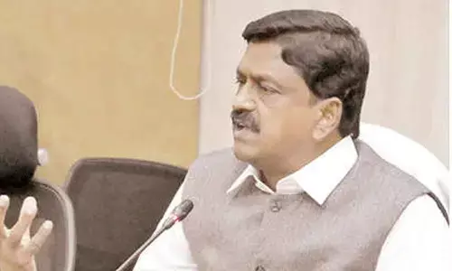 Payyavula Keshav seeks Centre’s help to overcome financial crisis