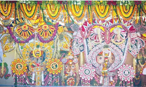 Thousands witness ‘Snana Jatra’ in Puri