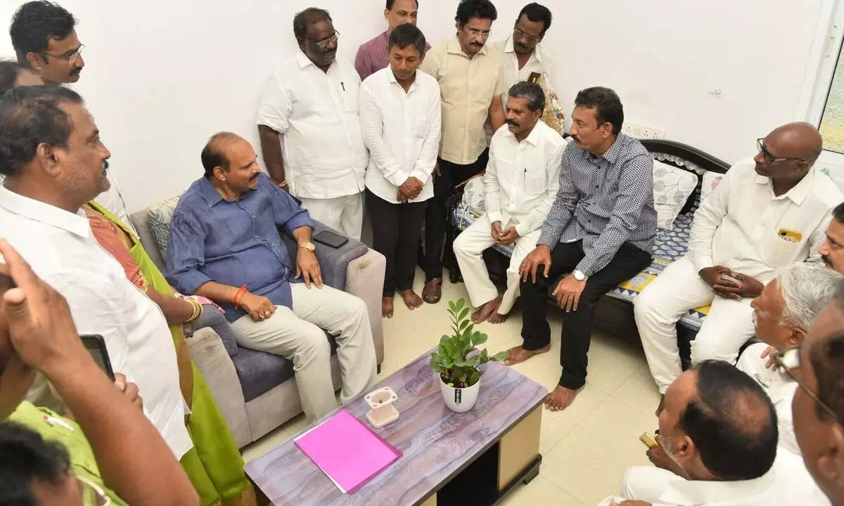APNGOs Association leaders interact with housing and information and public relations ministerr Kolusu Parthasarathy at his office in Vijayawada on Tuesday