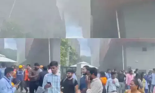 Fire breaks out at a building in Jubilee Hills, lucky escape for staff