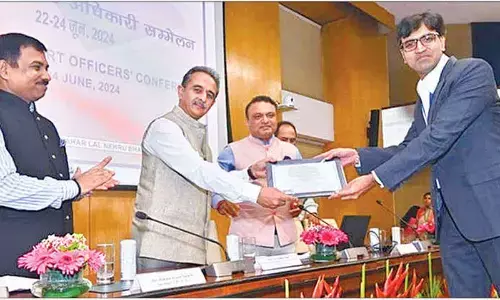 Vijayawada RPO bags best passport office award