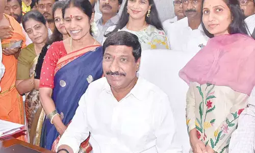 YSRCP govt totally neglected roads says Janardhana Reddy