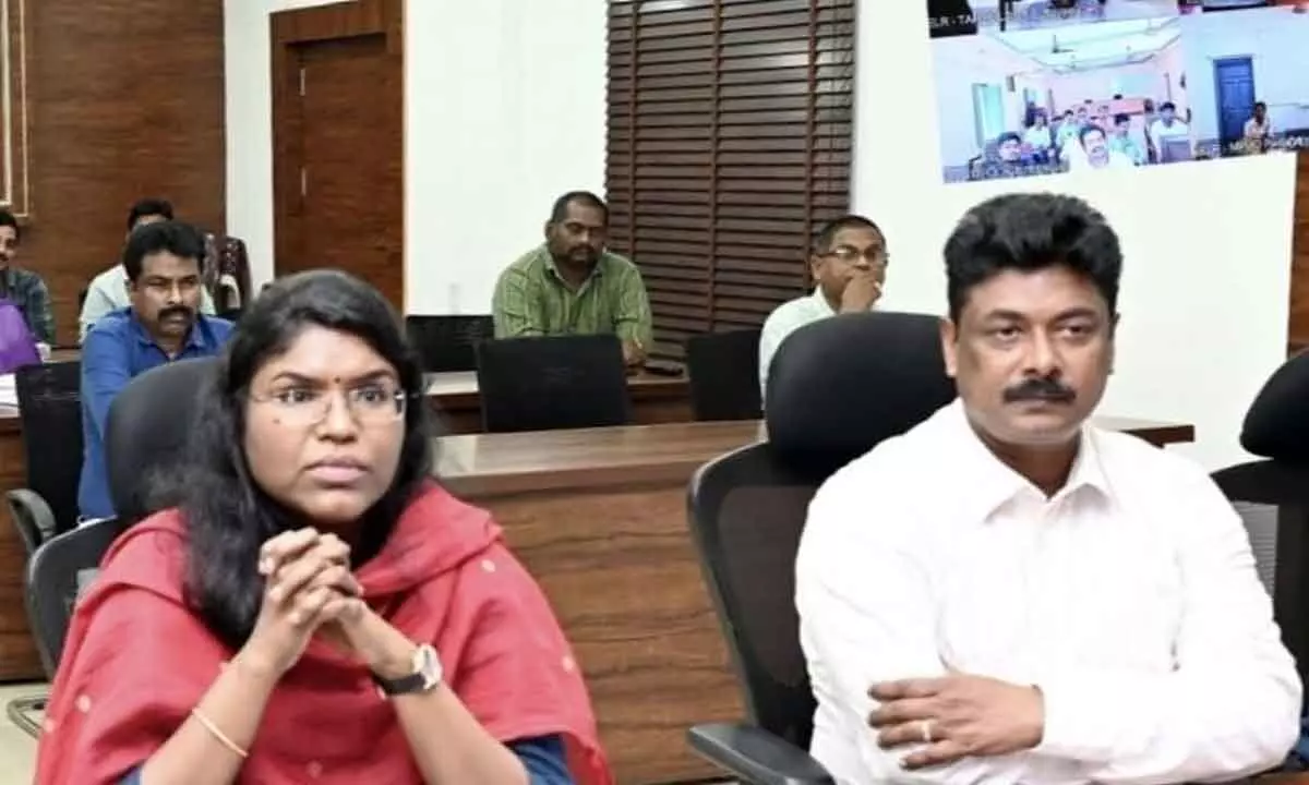 Collector K Vetri Selvi holding a videoconference from the Collectorate in Eluru on Thursday, to guide officials on distribution of pensions
