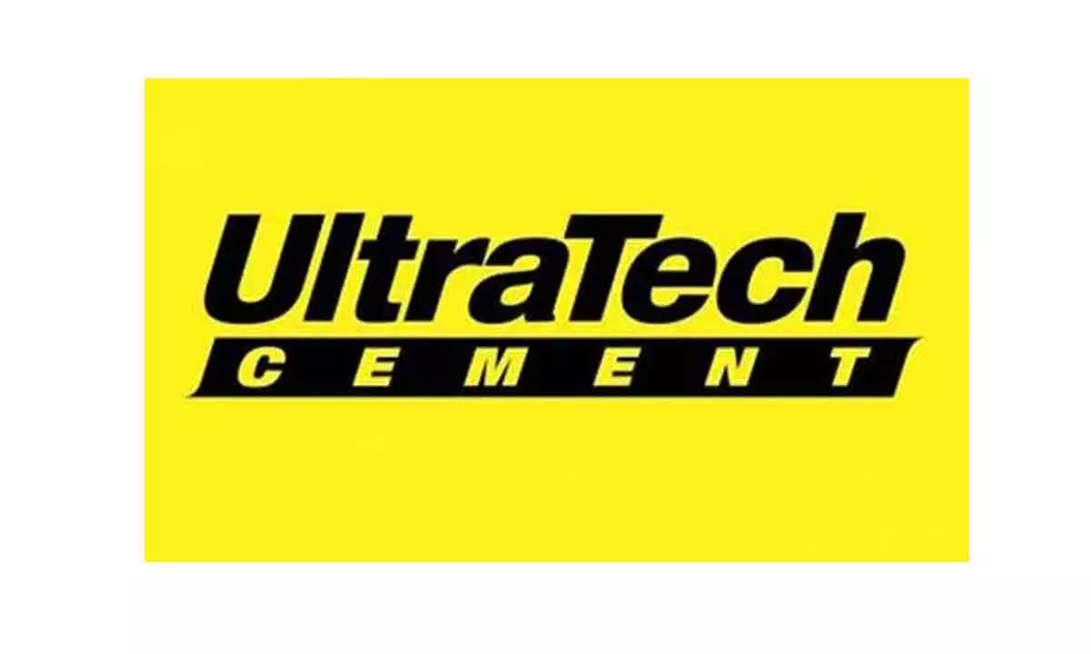 UltraTech buys 23% in India Cements in `1,885-cr deal
