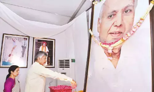 Chief Minister N Chandrababu Naidu along with his wife Bhuvaneshwari pay tributes to founder of Eenadu the late Ramoji Rao in Vijayawada on Thursday