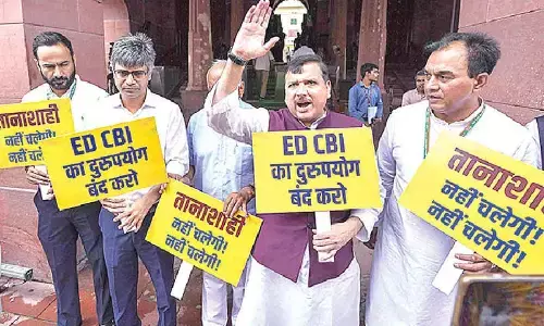 AAP MPs boycott Presidents address to Parliament