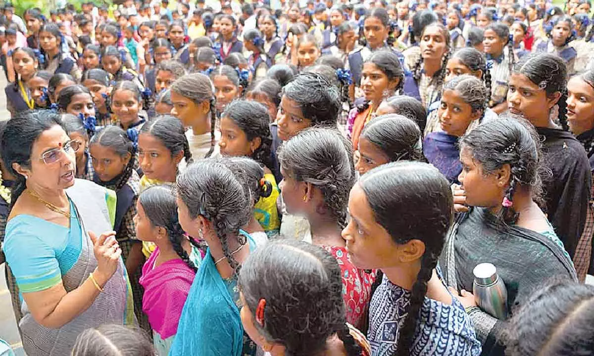 Bhuvaneswari mingles with NTR school kids