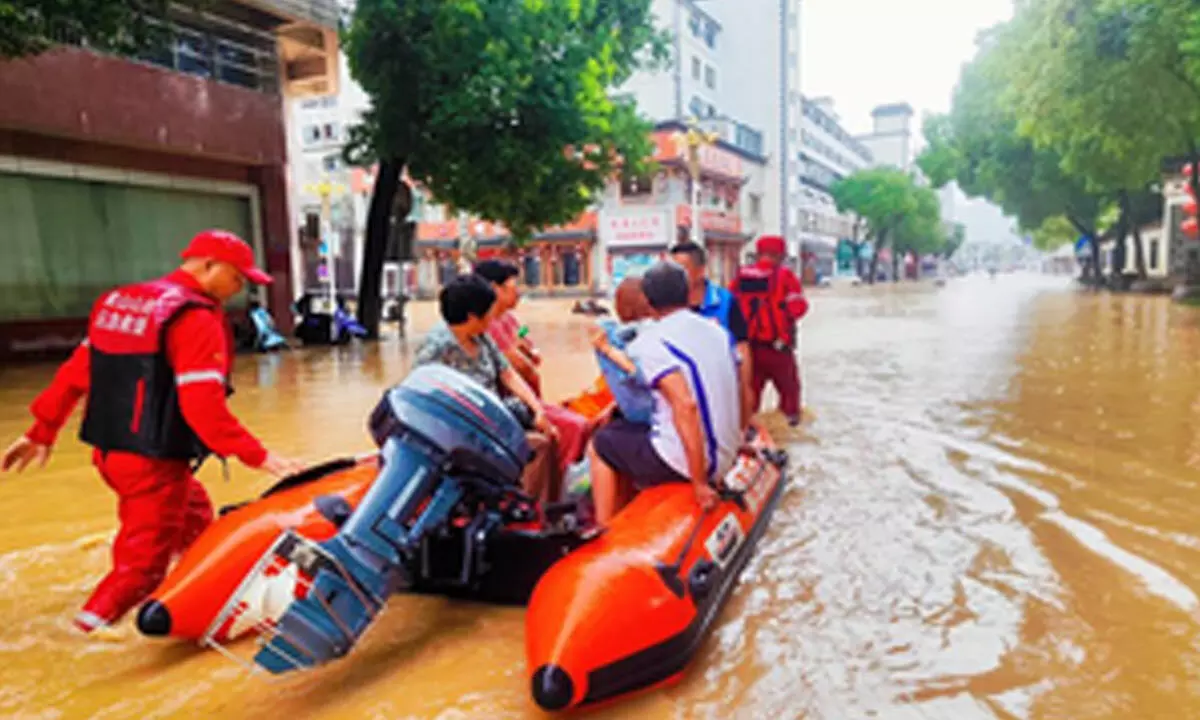 China issues red alert for rainstorms