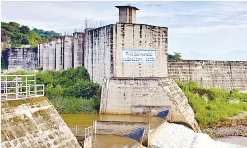 Change of govts in Odisha, AP raises hopes for end to disputes