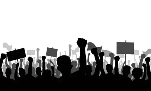 RTO staff protest attack on JTC; call for State-wide pen-down strike