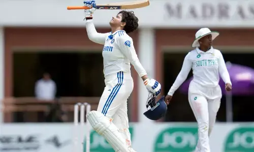 India posts record-breaking 603/6, SA fight back