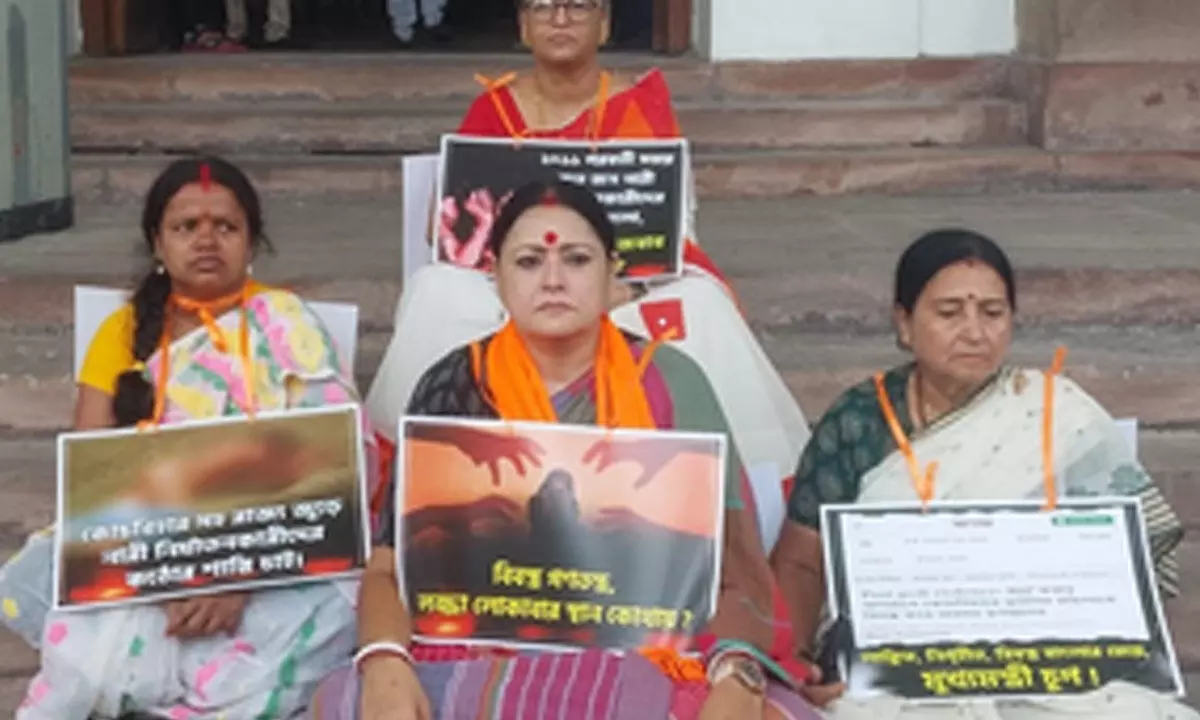 Crimes against women: BJP MLAs stage protest in Bengal Assembly premises