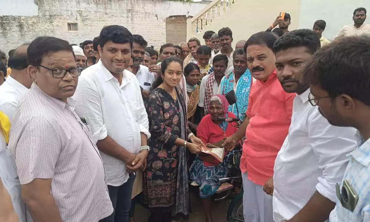 MLA Palle Sindhura Reddy and Dr. Palle Raghunath Reddy Distribute Pensions in Puttaparthi Constituency