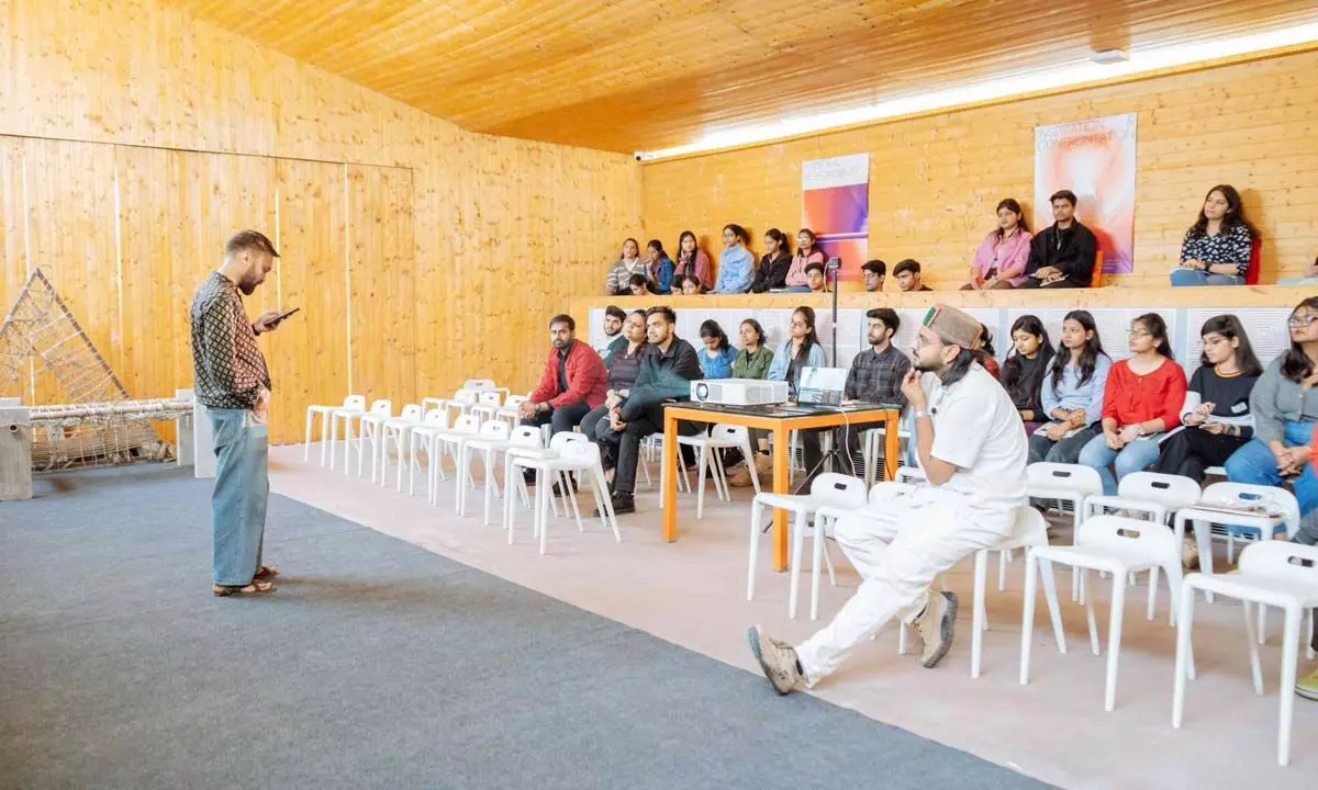 An Architectural Session on Eco-Architecture held