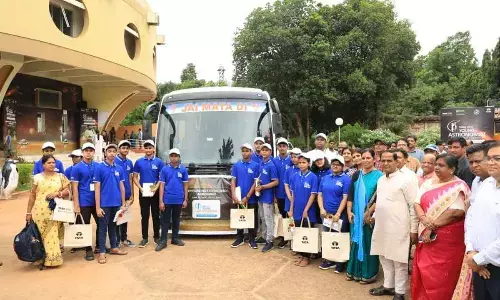 Patra congratulates budding astronomers