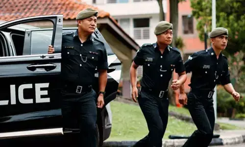 Singapore police seize 1.28 mn fund for scam