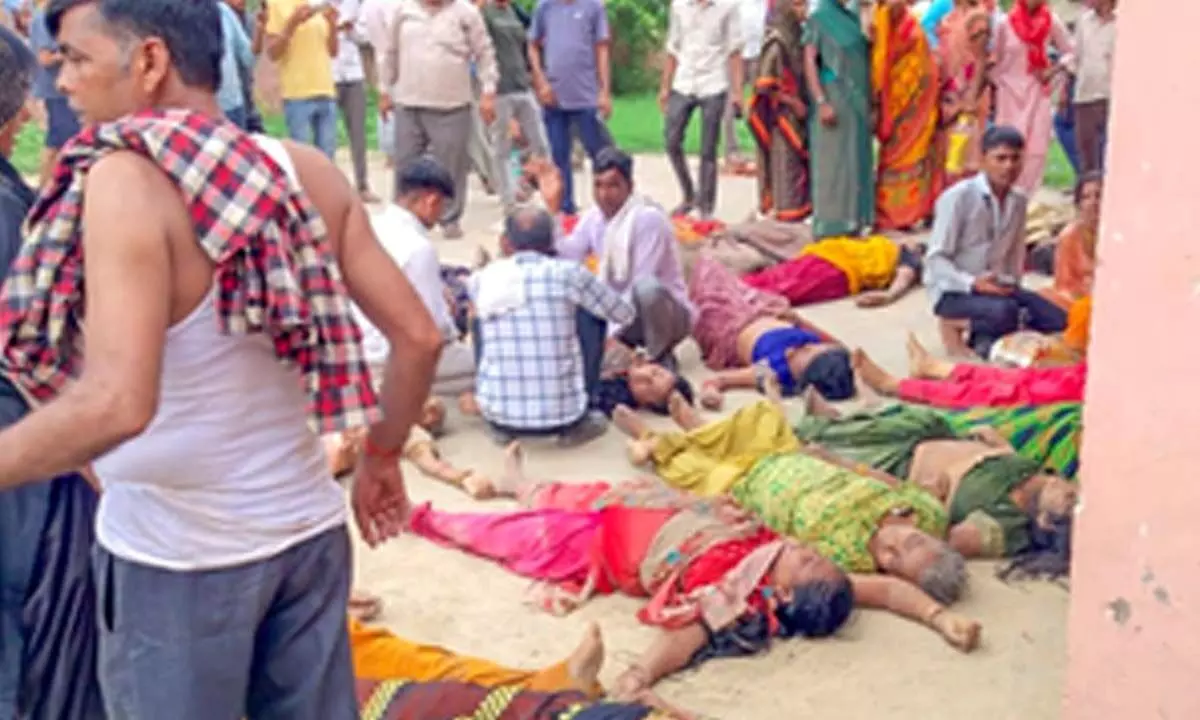 Akhilesh Yadav slams UP govt for Hathras tragedy