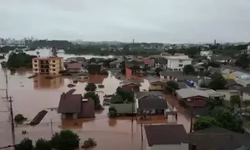 33 still missing in Brazil floods