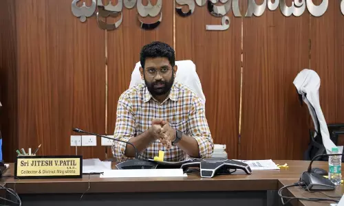 Sampurna Abhiyaan program should be successful: District Collector Jitesh V. Patil.