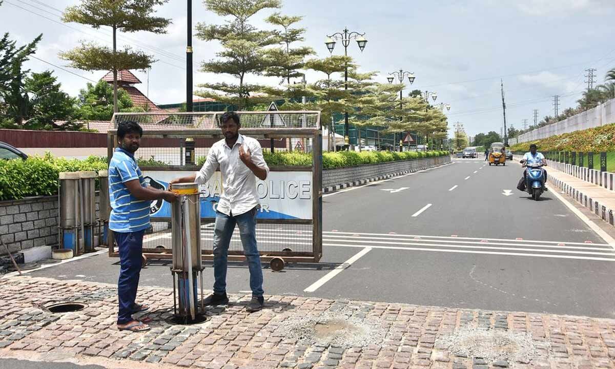 Barricades removed near Jagan’s house