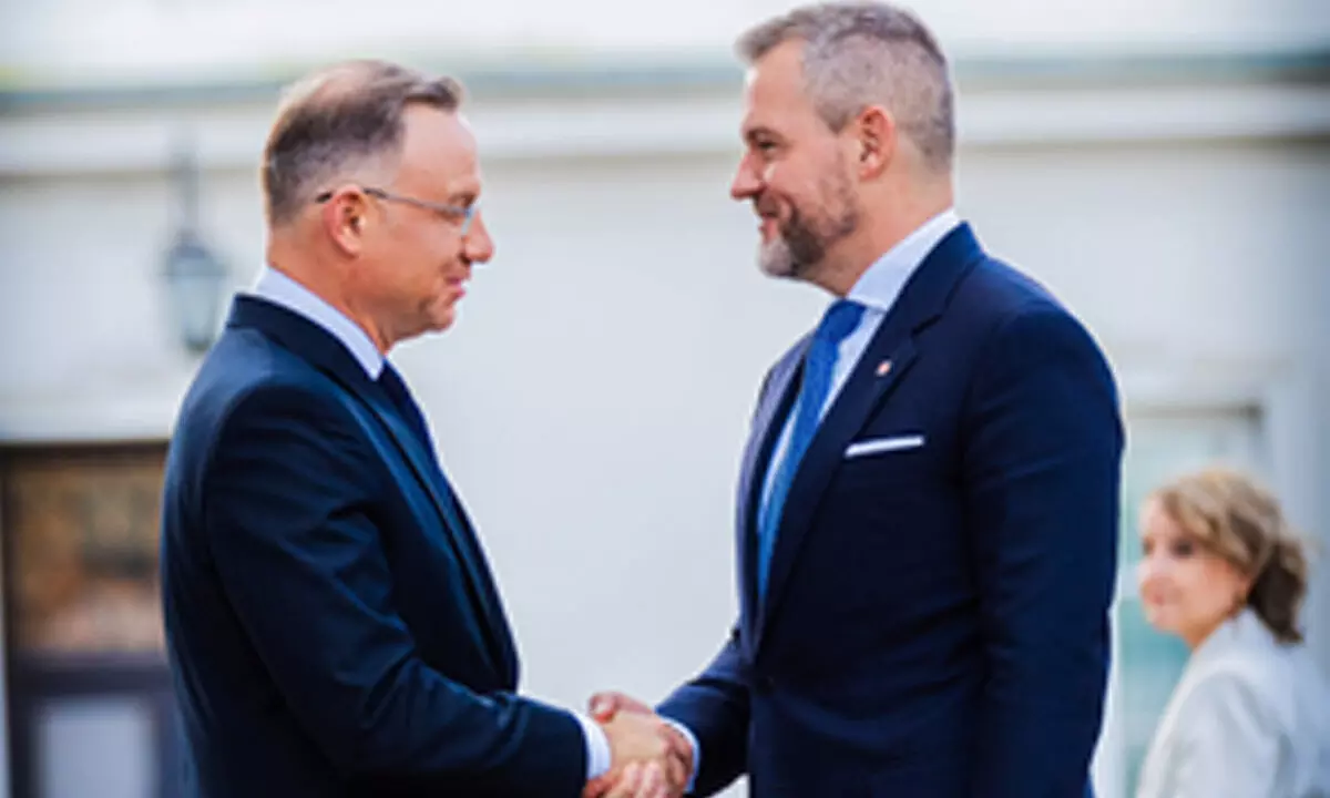 Slovak, Polish Presidents hail ties, discuss NATO Summit